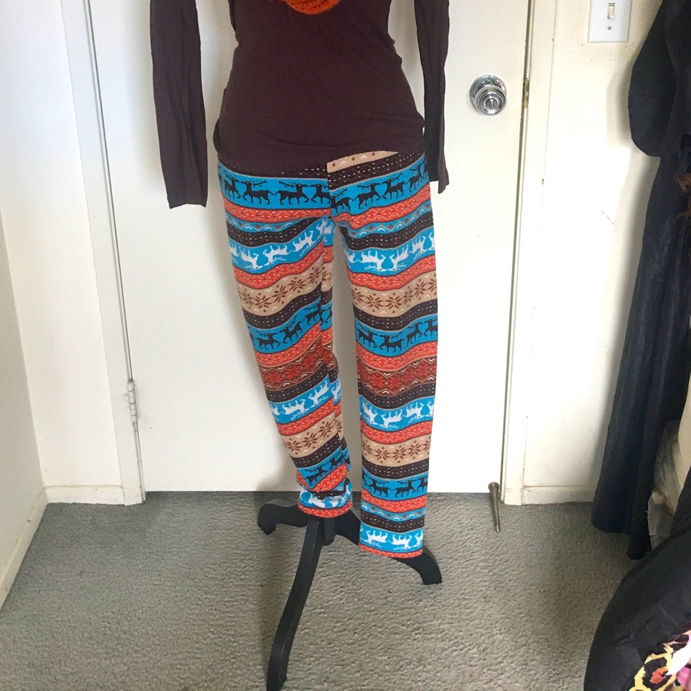 🚨5/$20 Adorable warm thick winter leggings